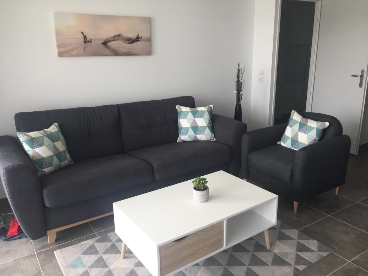 Appartement Neuf Moderne Avec Piscine Puget-sur Argens Exterior photo